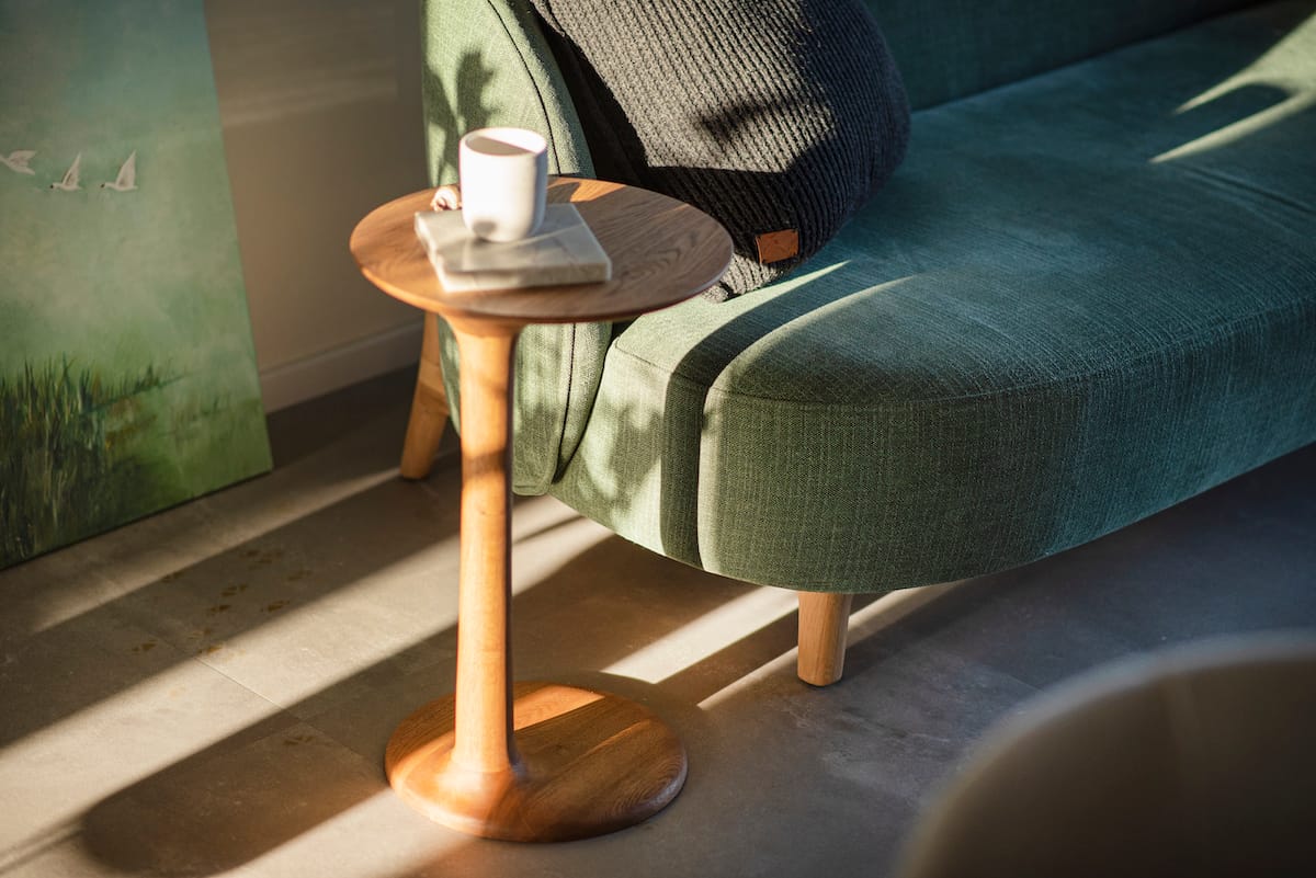 HOYA dębowy stolik boczny, pomocniczy